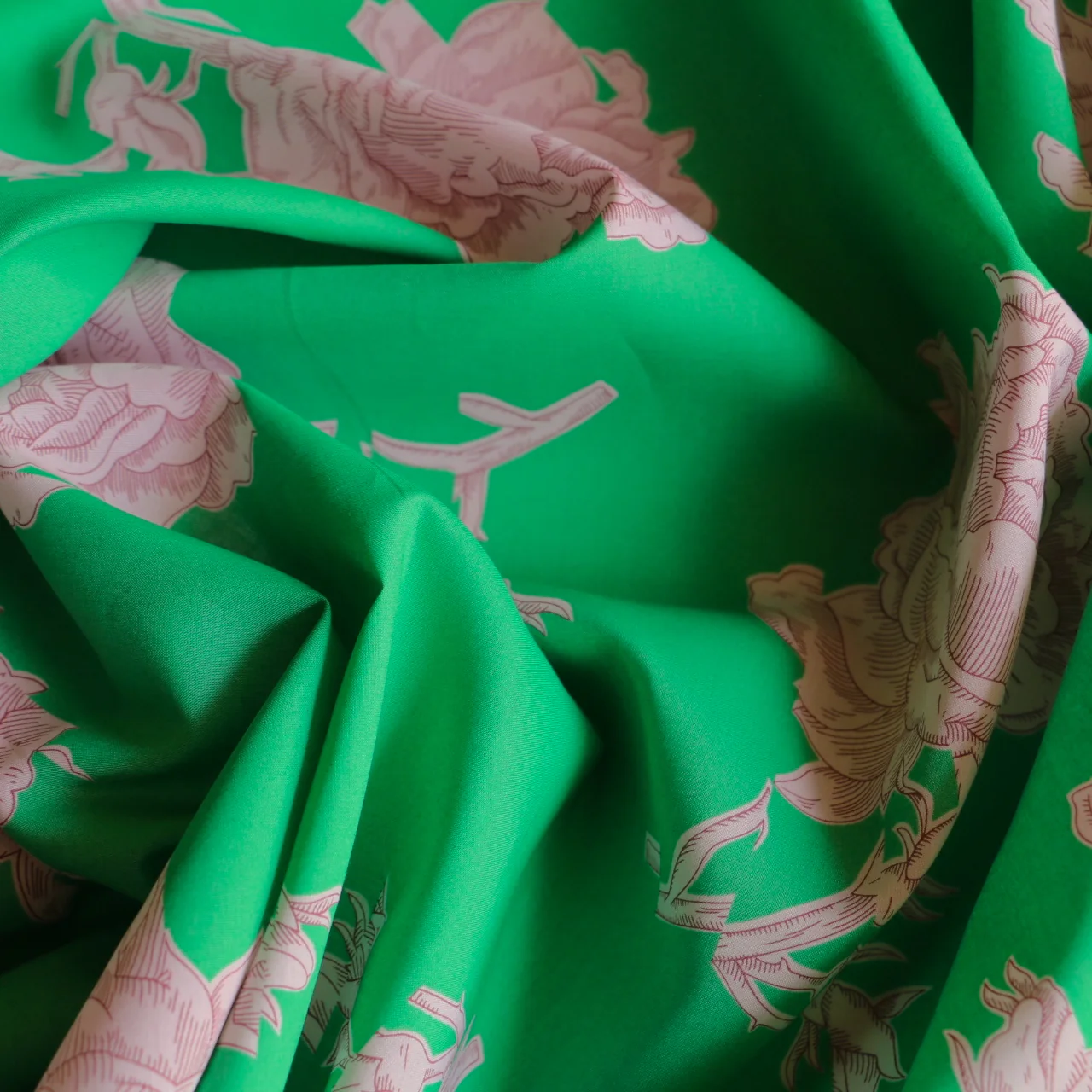 Shattered Story Green Liberty Tana Lawn™ - Image 2