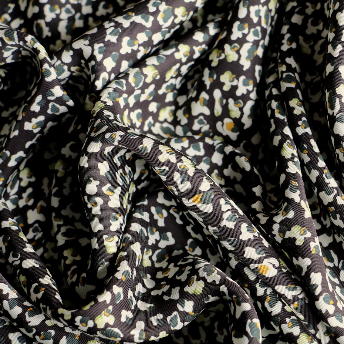 Shia Black Leaf Viscose Twill - Image 2