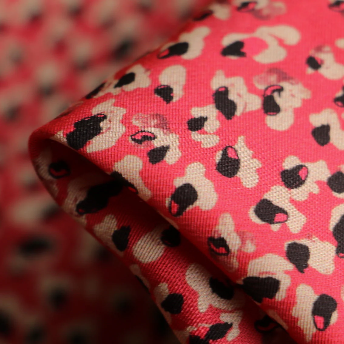 Shia Rose Viscose Twill