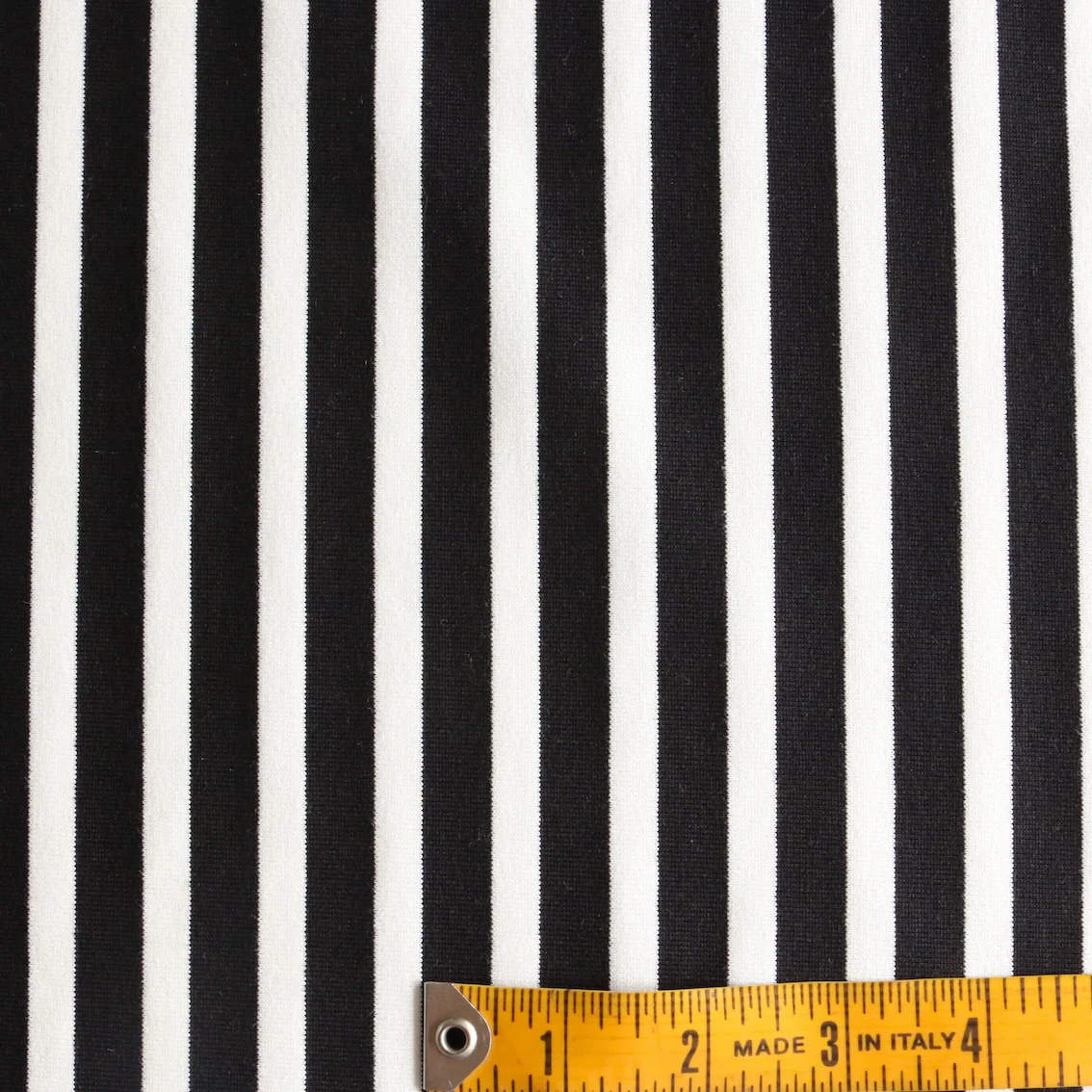Shikku Stripe Black/White - Image 3