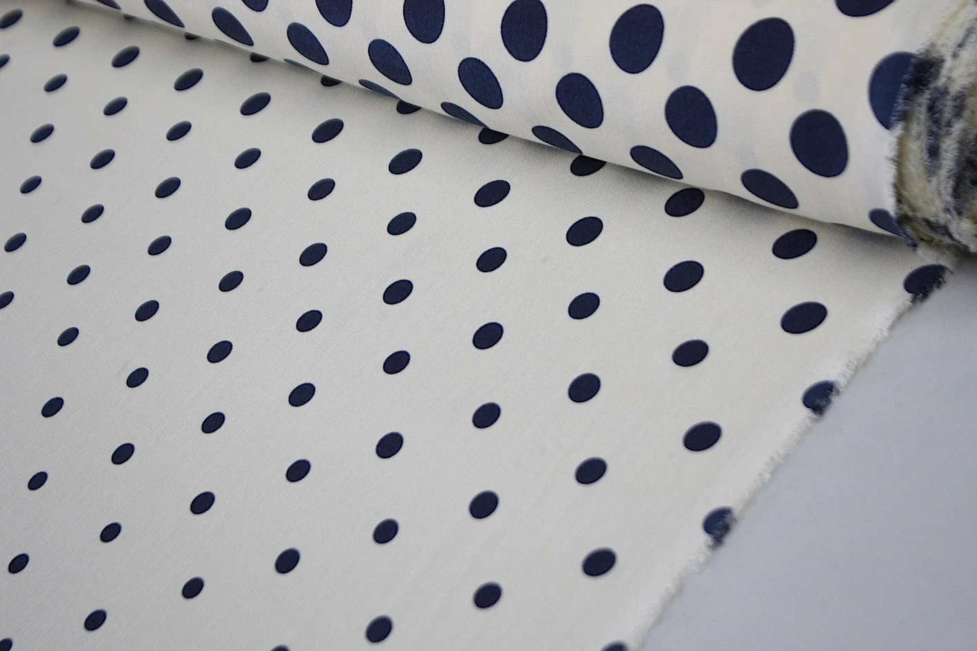 Shrinking Polka Dots C.D.C - Image 5
