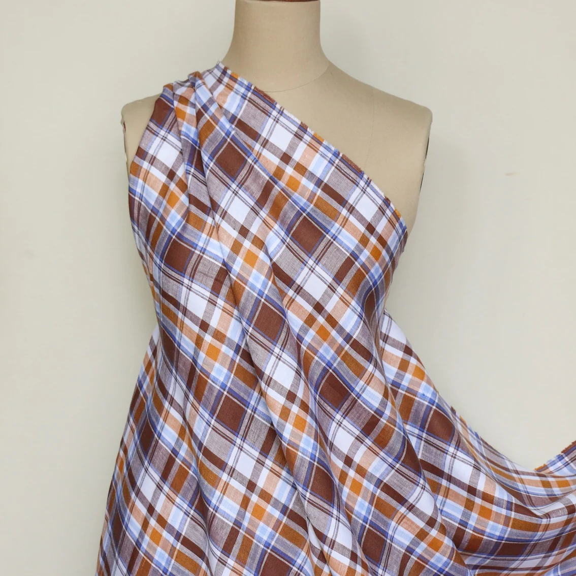 Siena Plaid Linen - Image 5