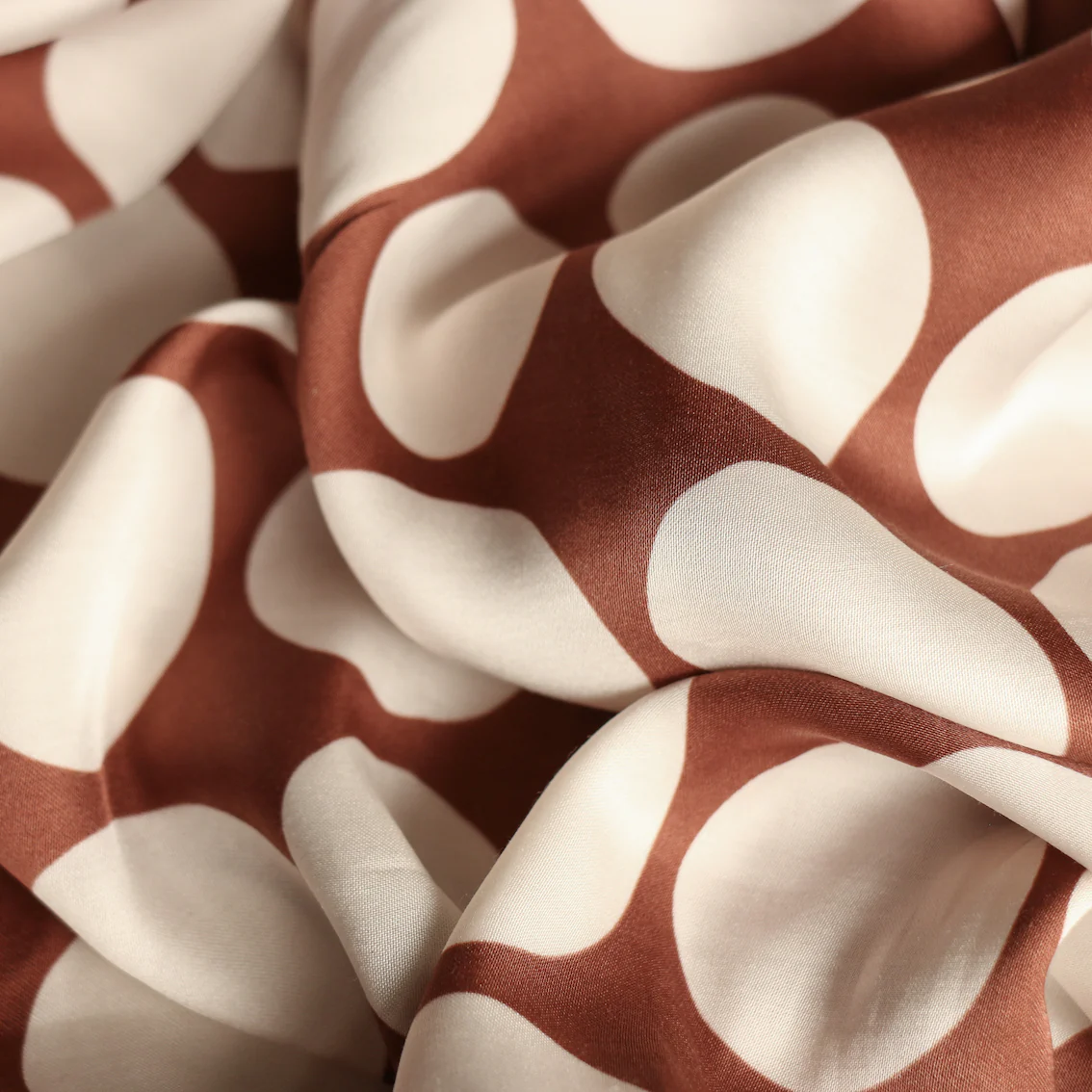 Siena Spot Viscose Satin - Image 3