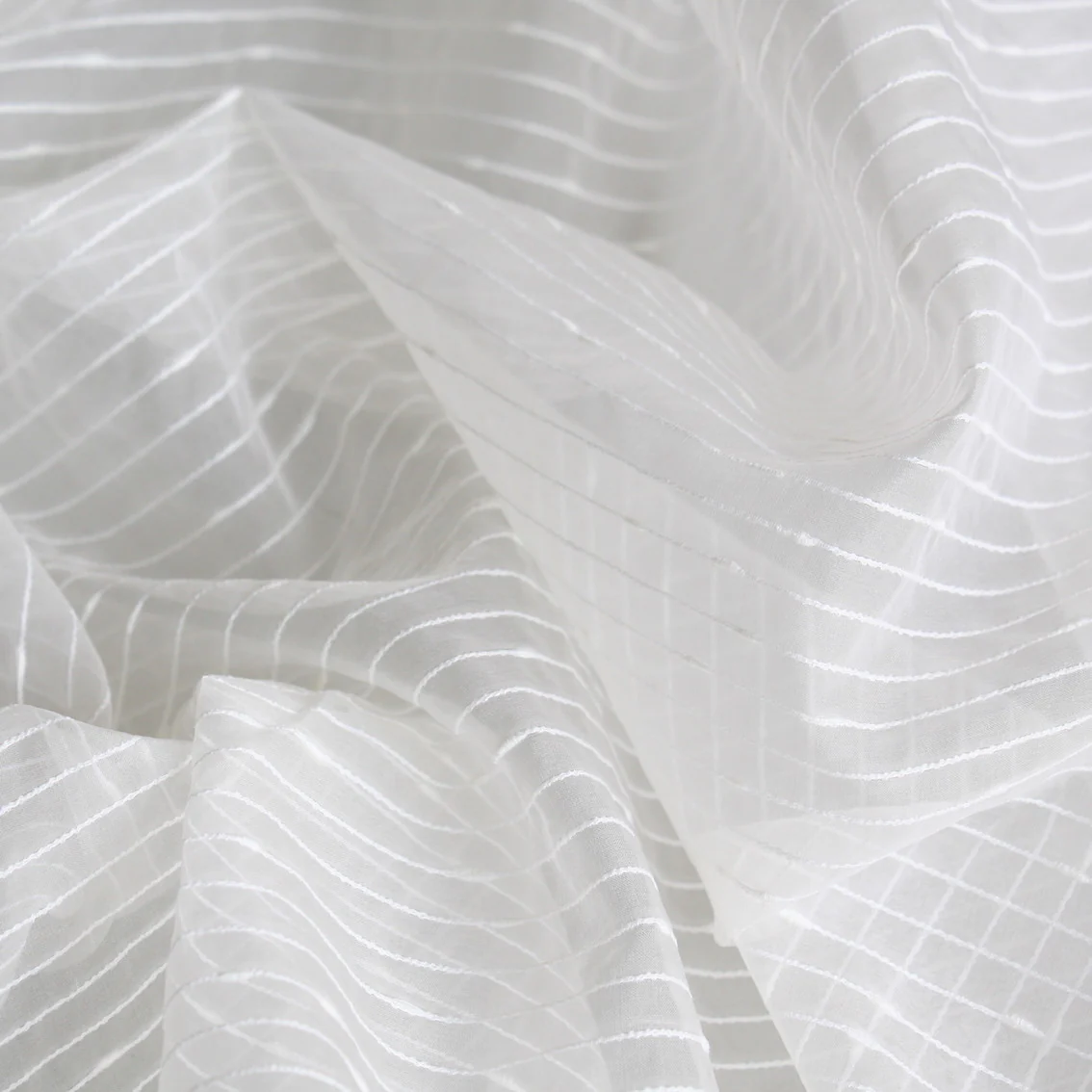 Silk Enclosure Organza - Image 2