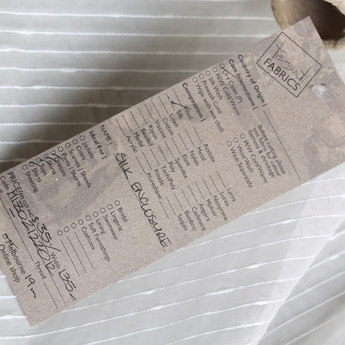 Silk Enclosure Organza - Image 3