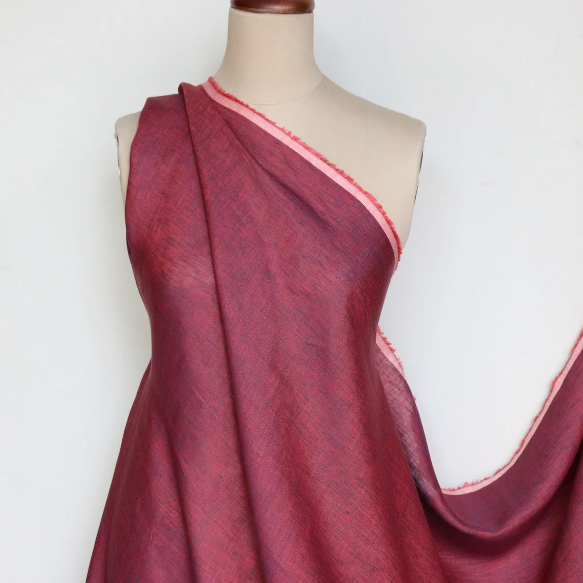 Silvana Cherry Hanky Linen - Image 4