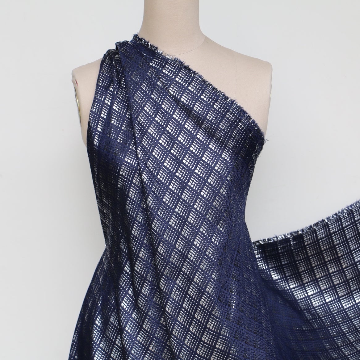 Silver Blocks Jacquard - Image 4