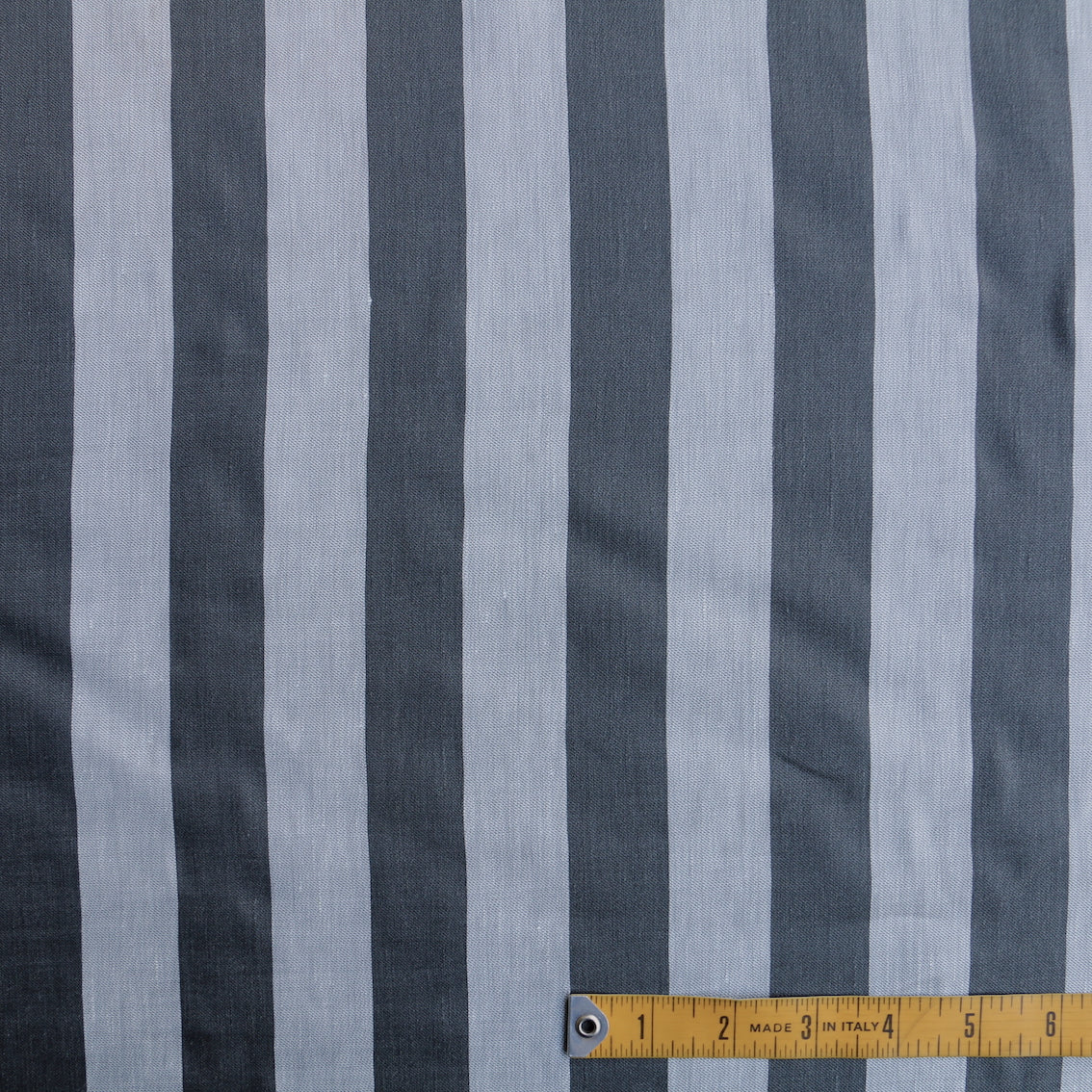 Silver Graphite - Image 3