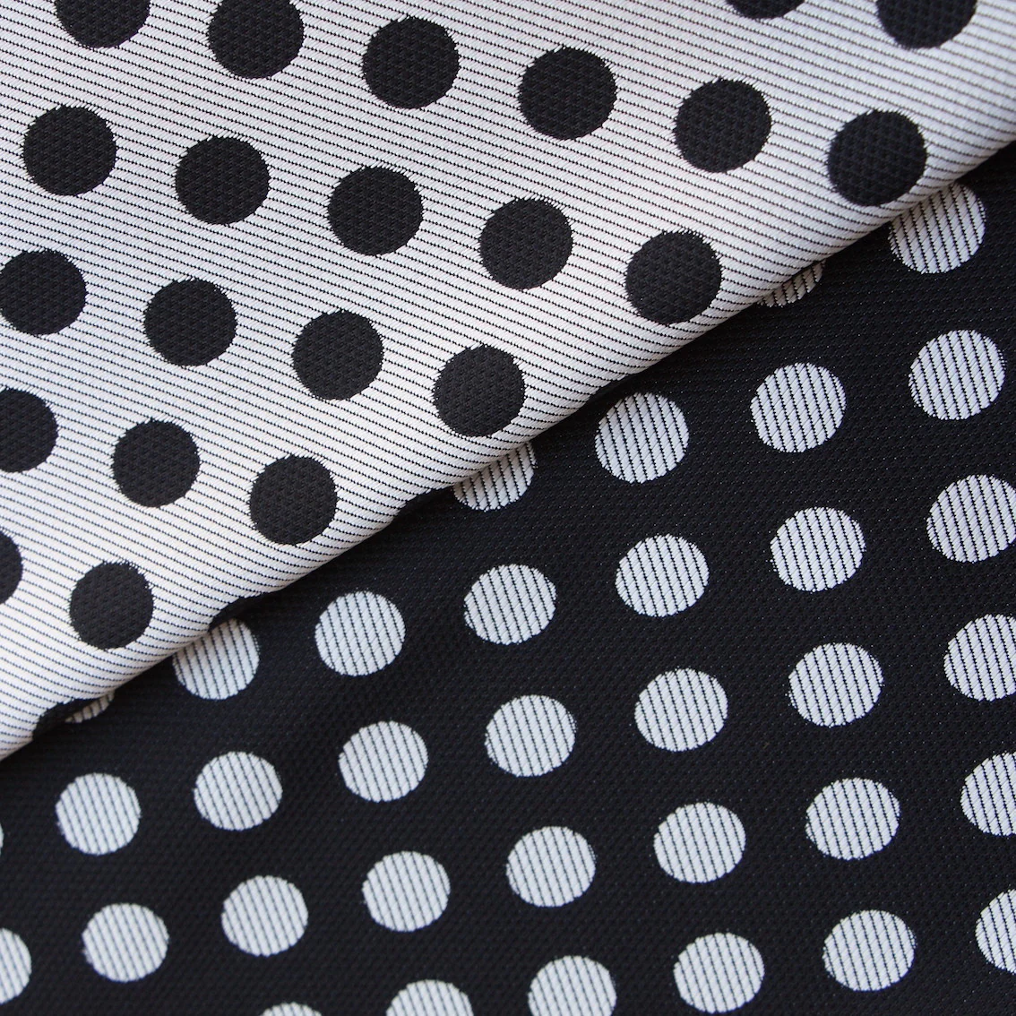 Silver Snow Jacquard - Image 3