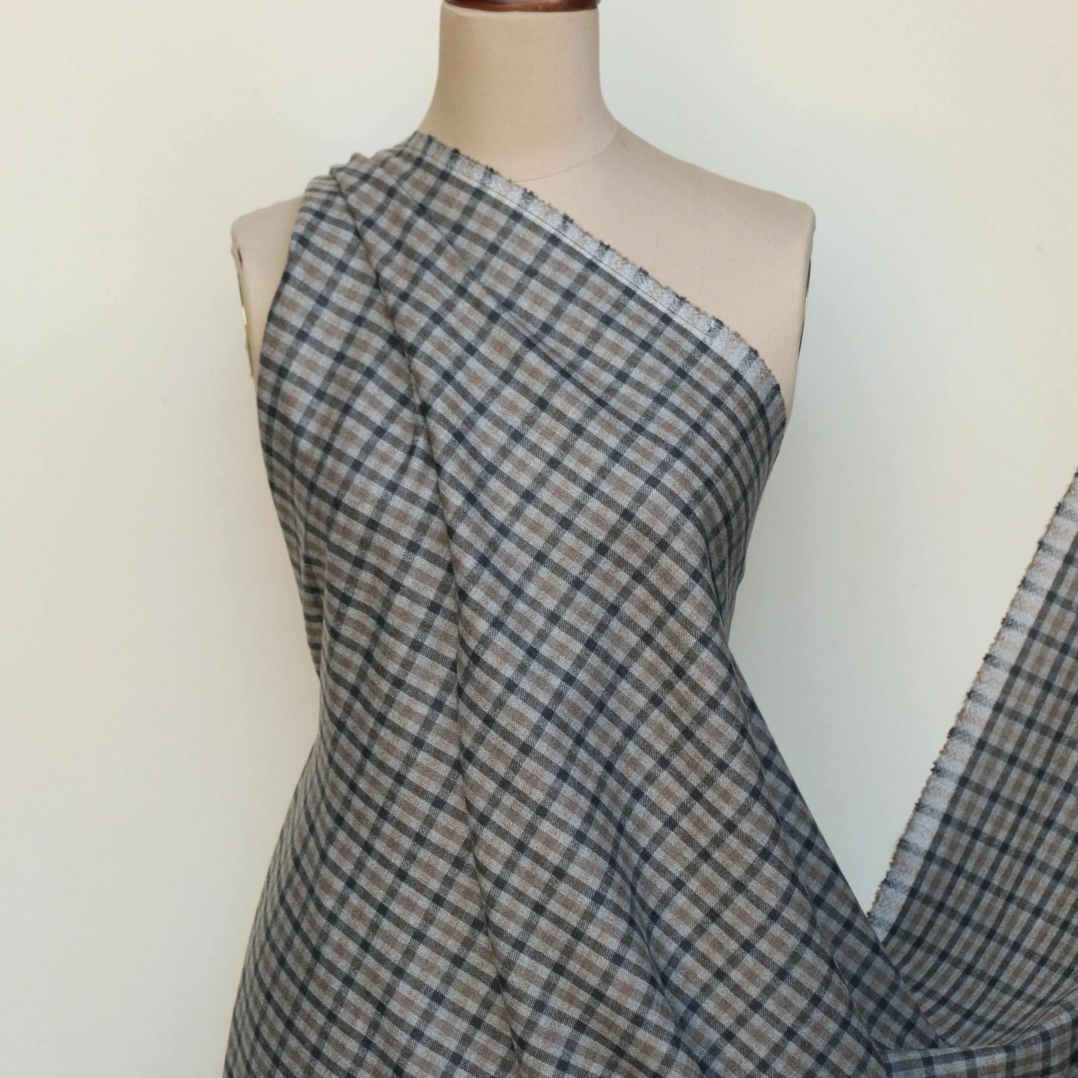 Simona Grigio Check - Image 5
