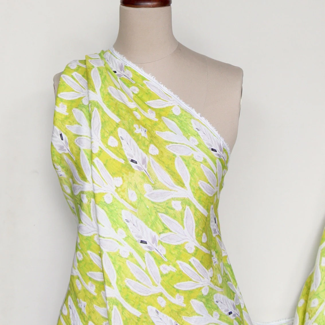 Sketches On Lime Washed Printed Linen - Image 4