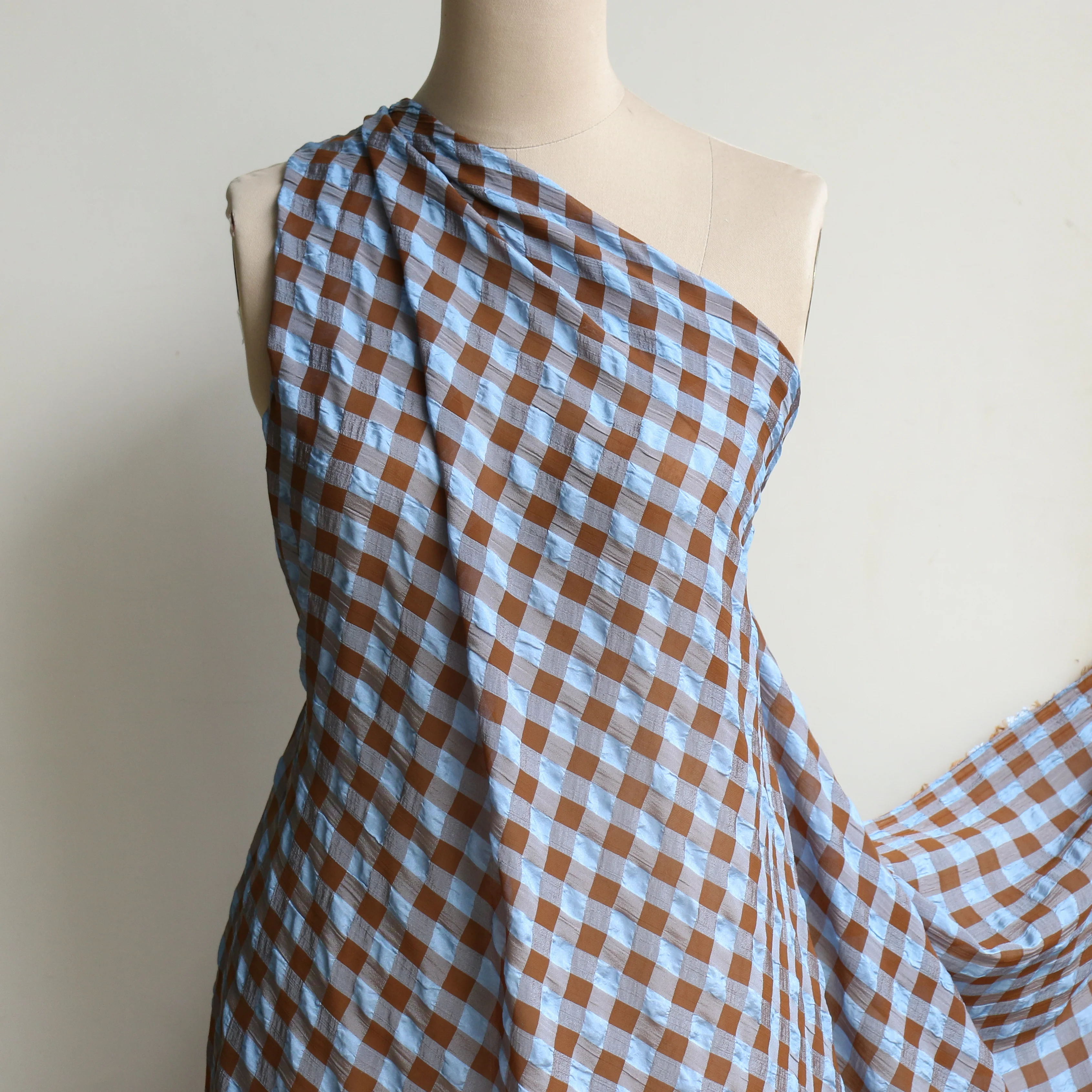 Sky Lark Check - Image 5