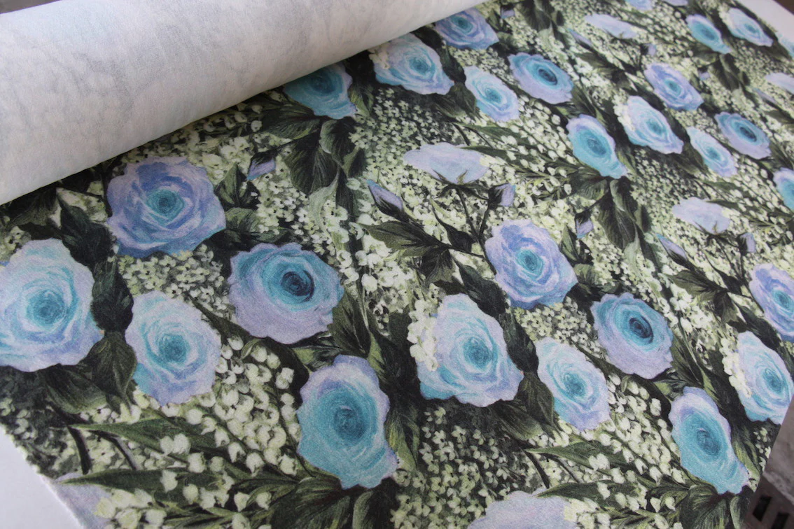 Sky's Roses - Image 3