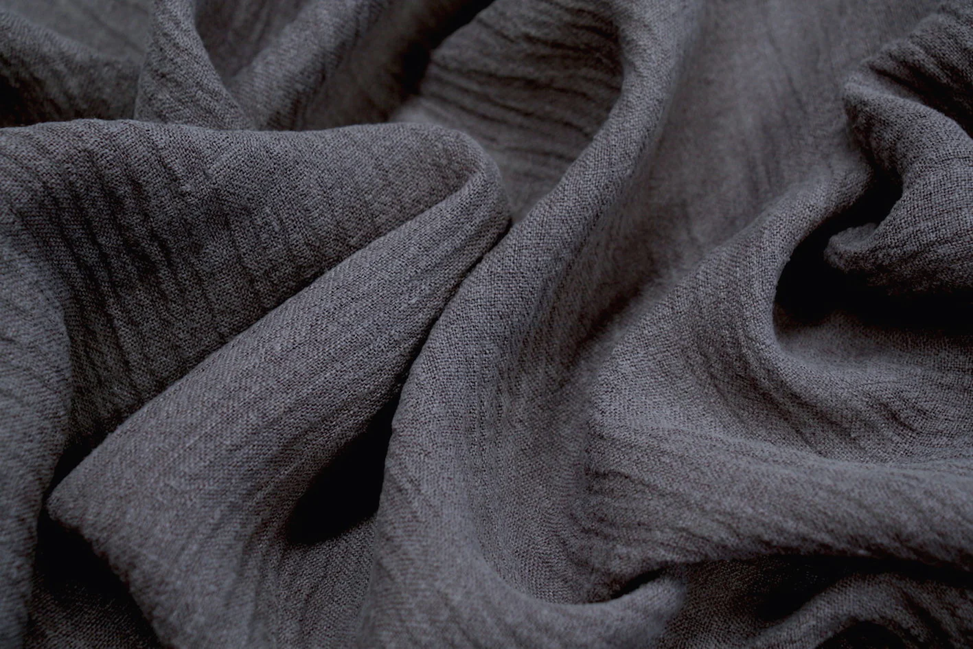 Slate Crinkle Linen - Image 2