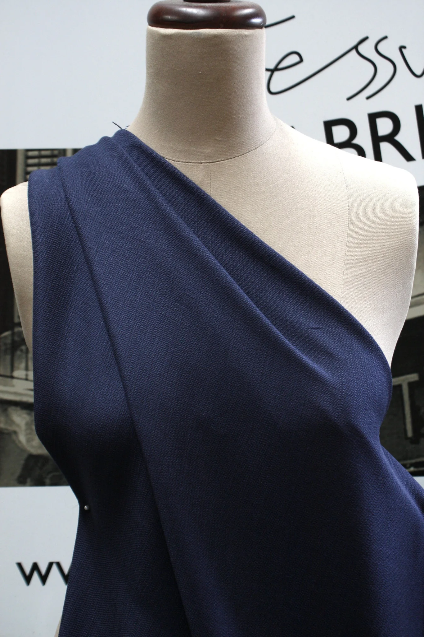 Small Wool - Image 4