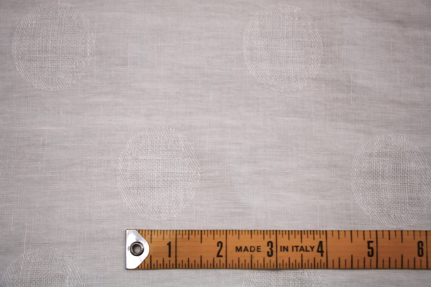 Snow Ring Around Jacquard Linen - Image 2