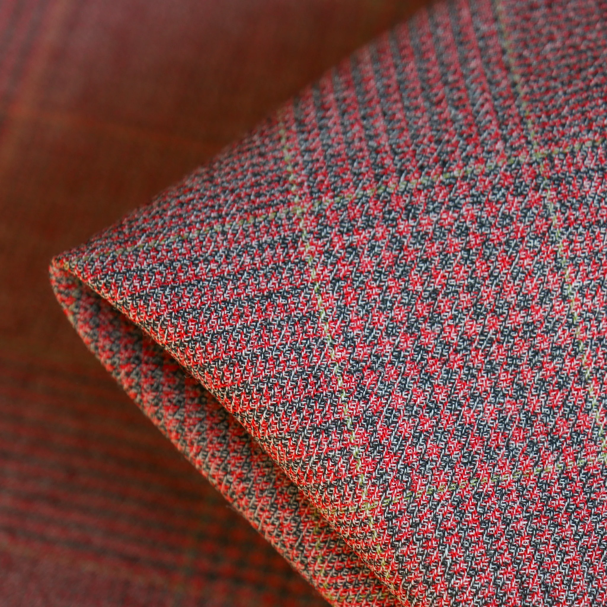Sofia Check Cool Wool