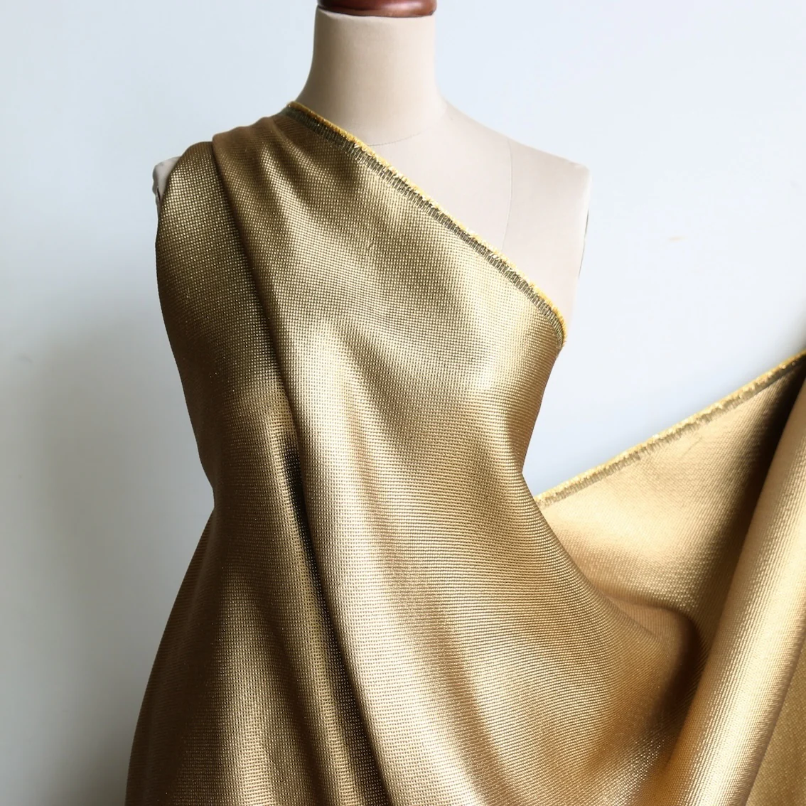 Solid Gold - Image 4