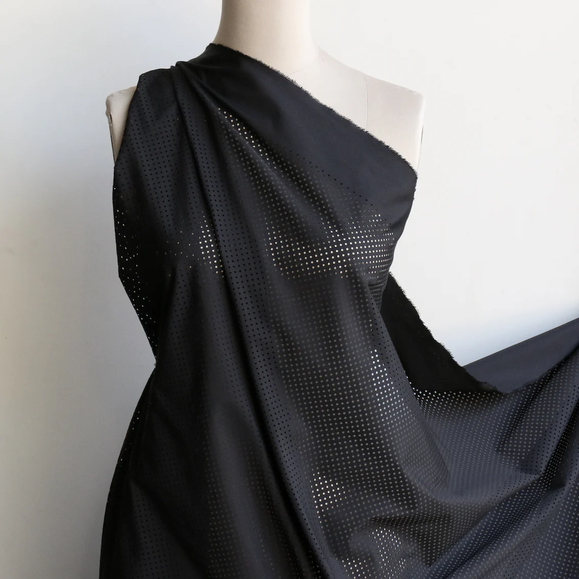 Solo Black - Image 4