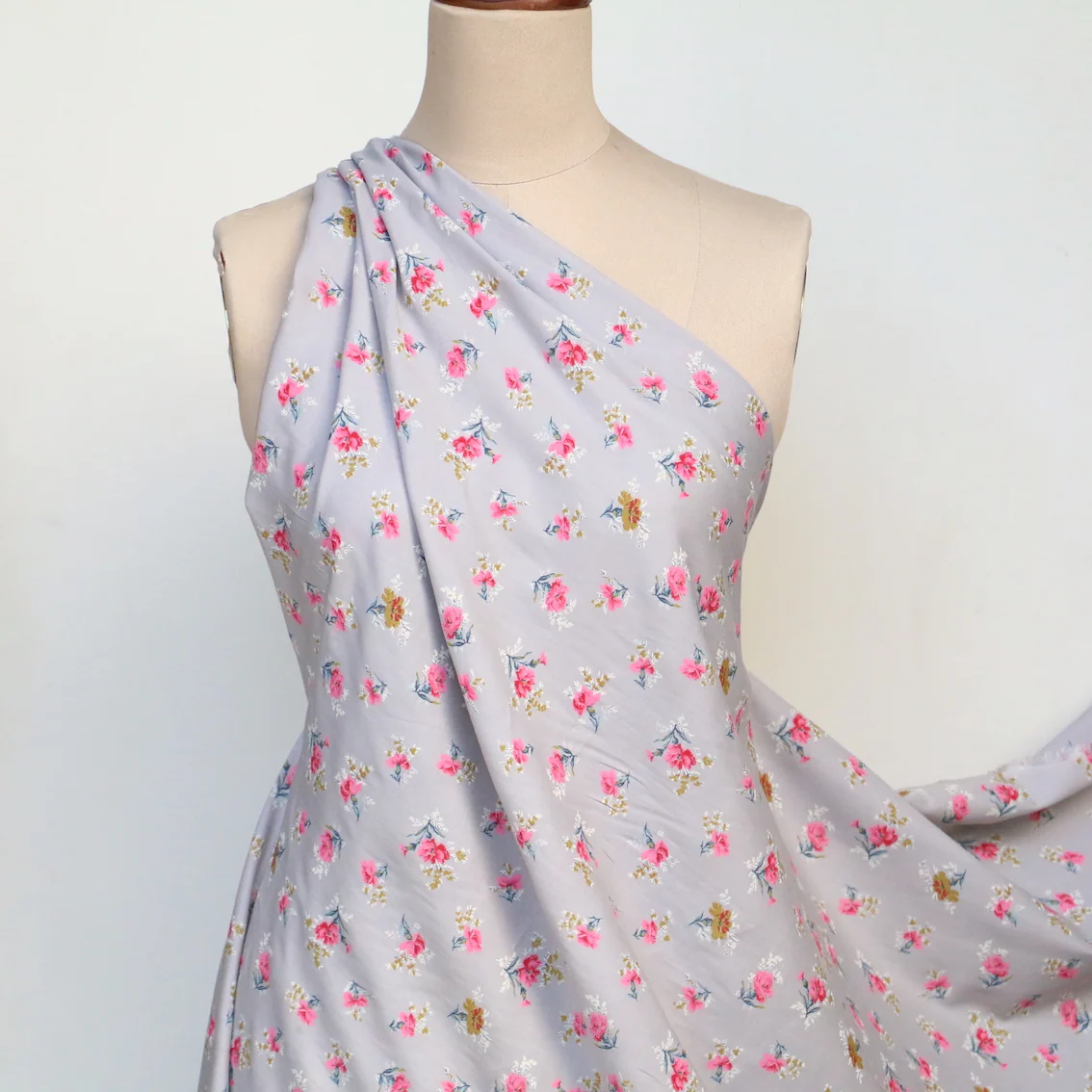 Sommerset Musk Cotton Lawn - Image 6