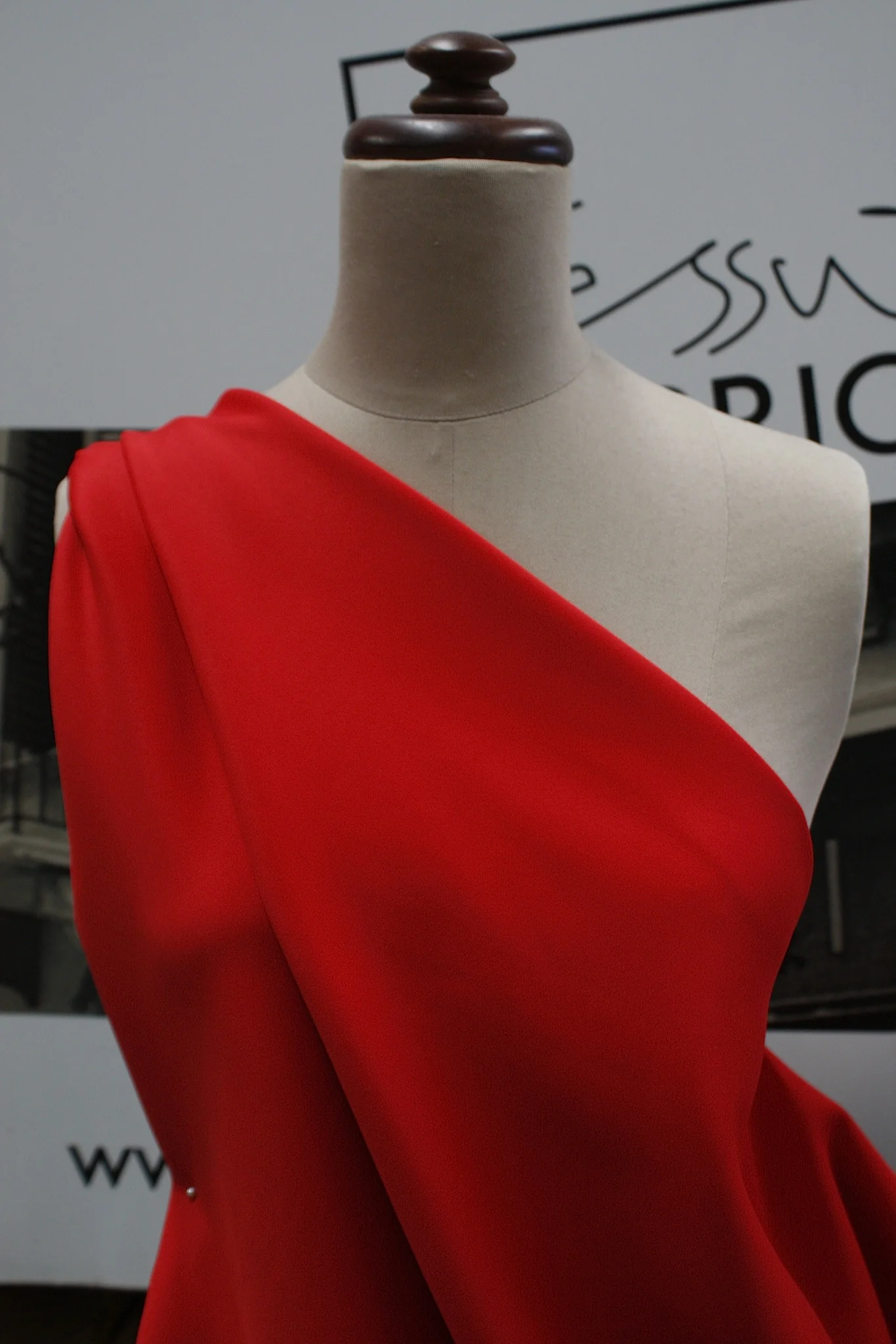 Sport Luxe Neoprene Red - Image 4