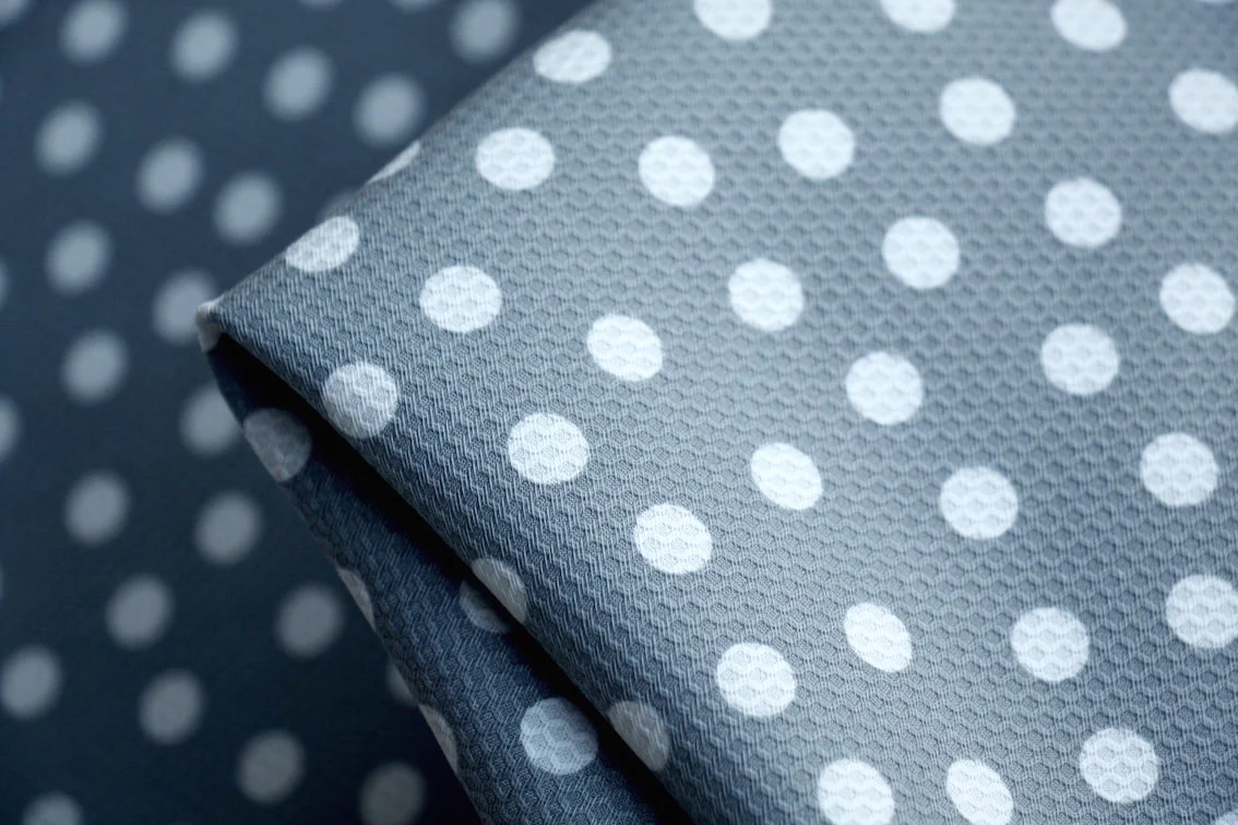 Spots On Grigio