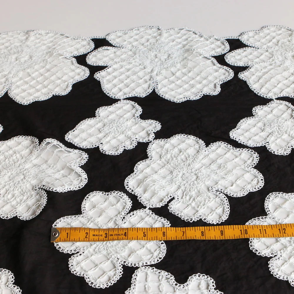 St Tropez Voile With Lace Floral Insert - Image 3