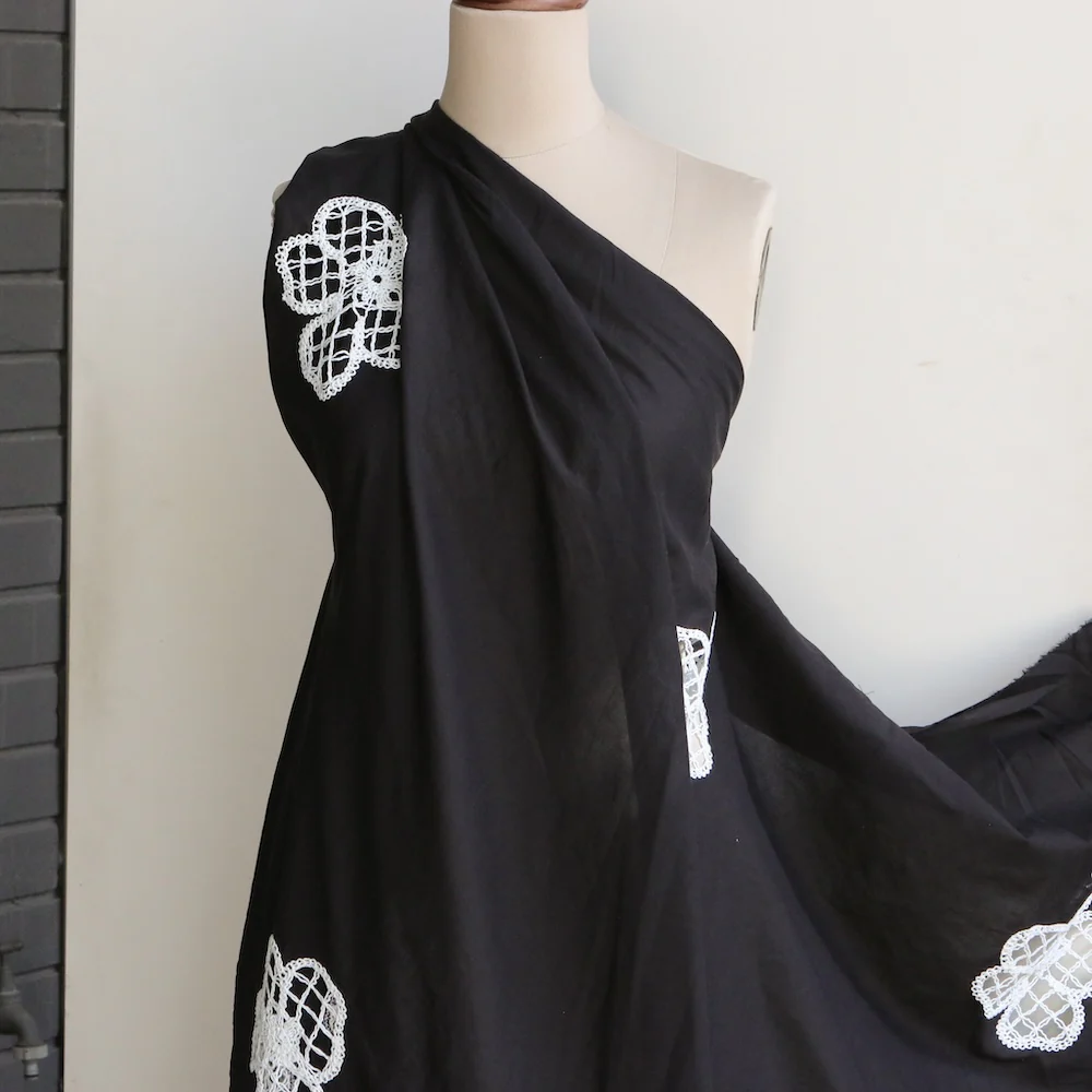 St Tropez Voile With Lace Floral Insert - Image 7