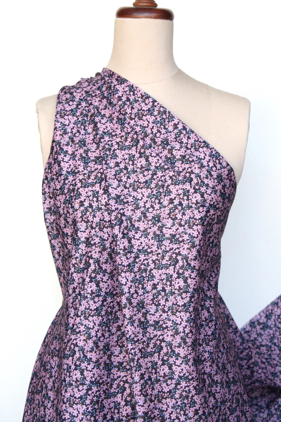 Star Anise Pink - Liberty Tana Lawn™ - Image 5