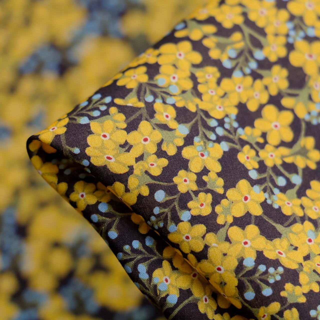 Star Anise Yellow - Liberty Tana Lawnâ˘