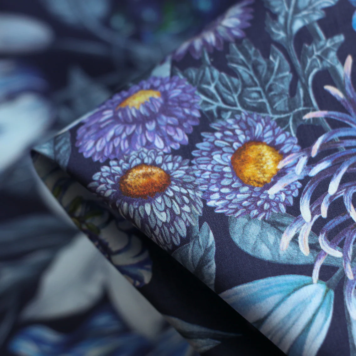 Stately Bouquet - Liberty Tana Lawn™