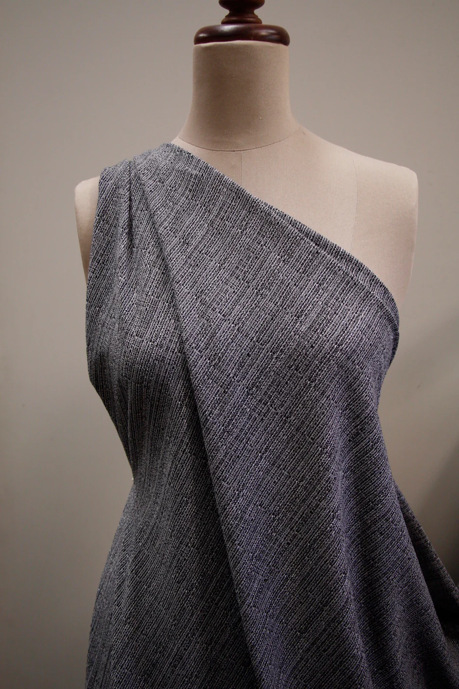 Static Tweed Jacquard Jersey - Image 5