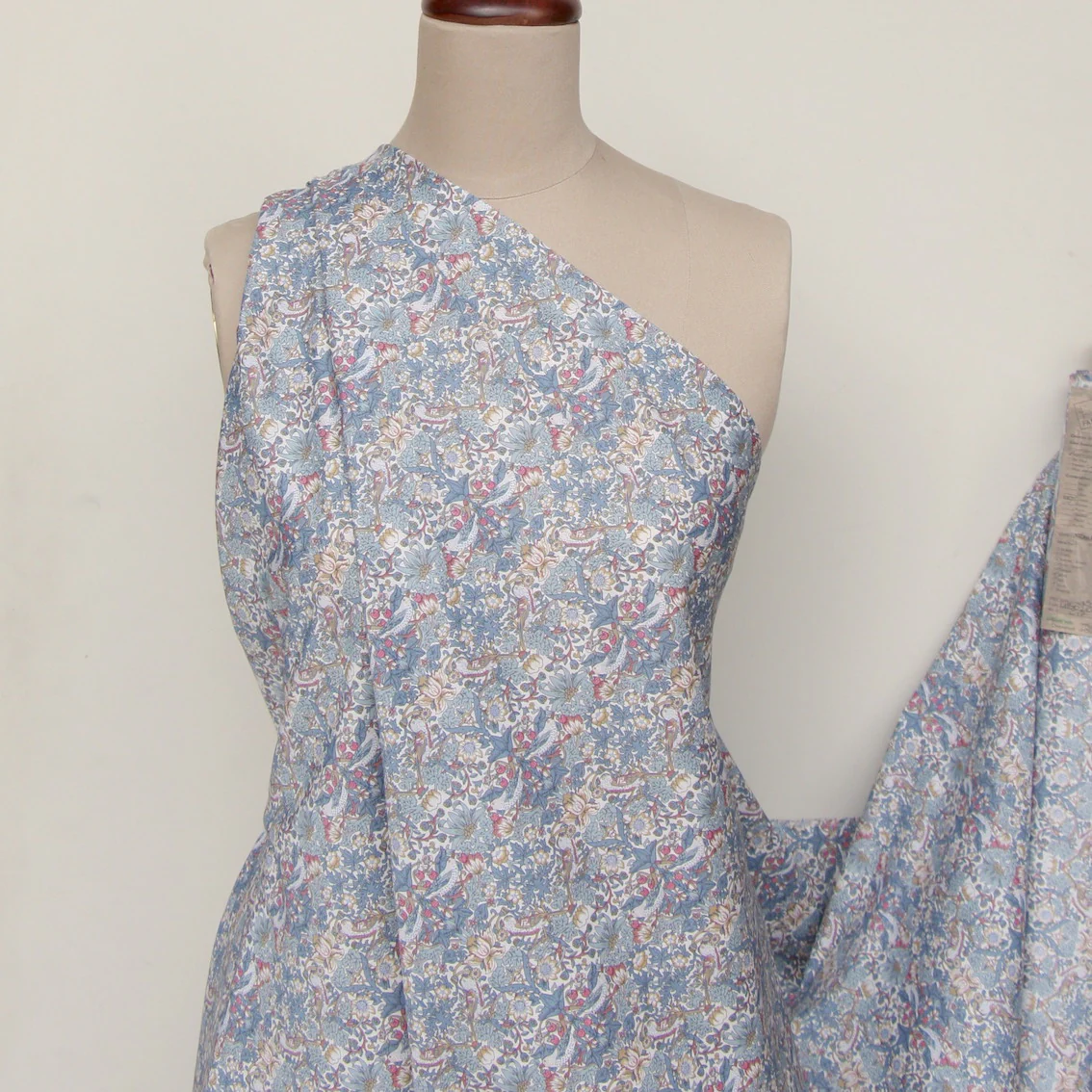 Strawberry Thief Blue - Liberty Organic Tana Lawn™ - Image 5