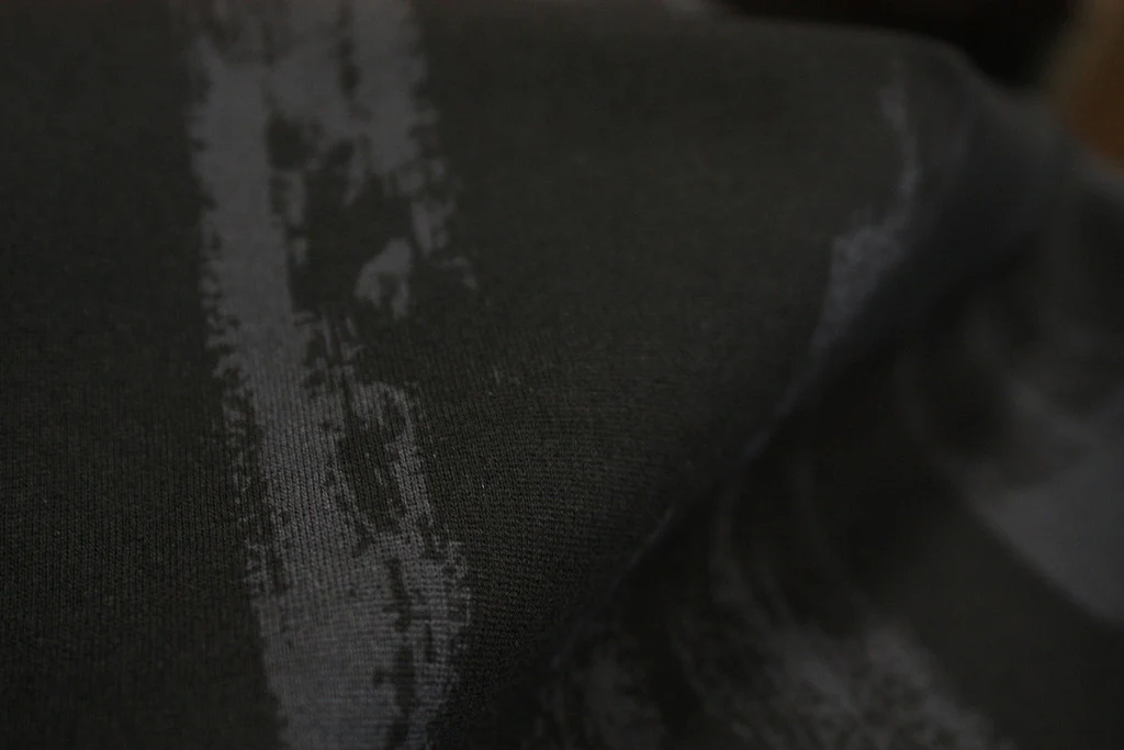 Streaks Of Thunder - Printed Ponti - Image 3