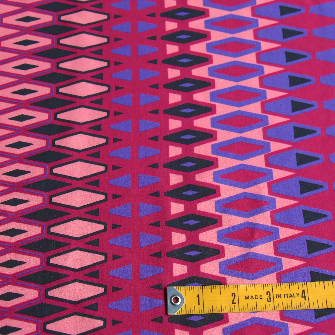 Stretched Hexagon Musk - Image 3