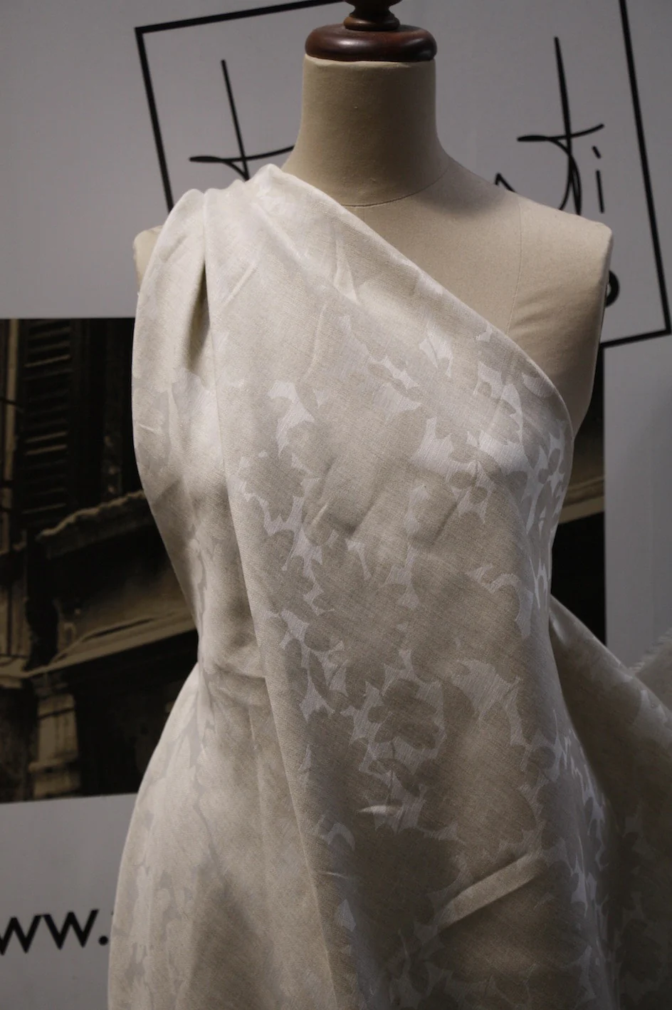String Jacquard Linen - Image 5