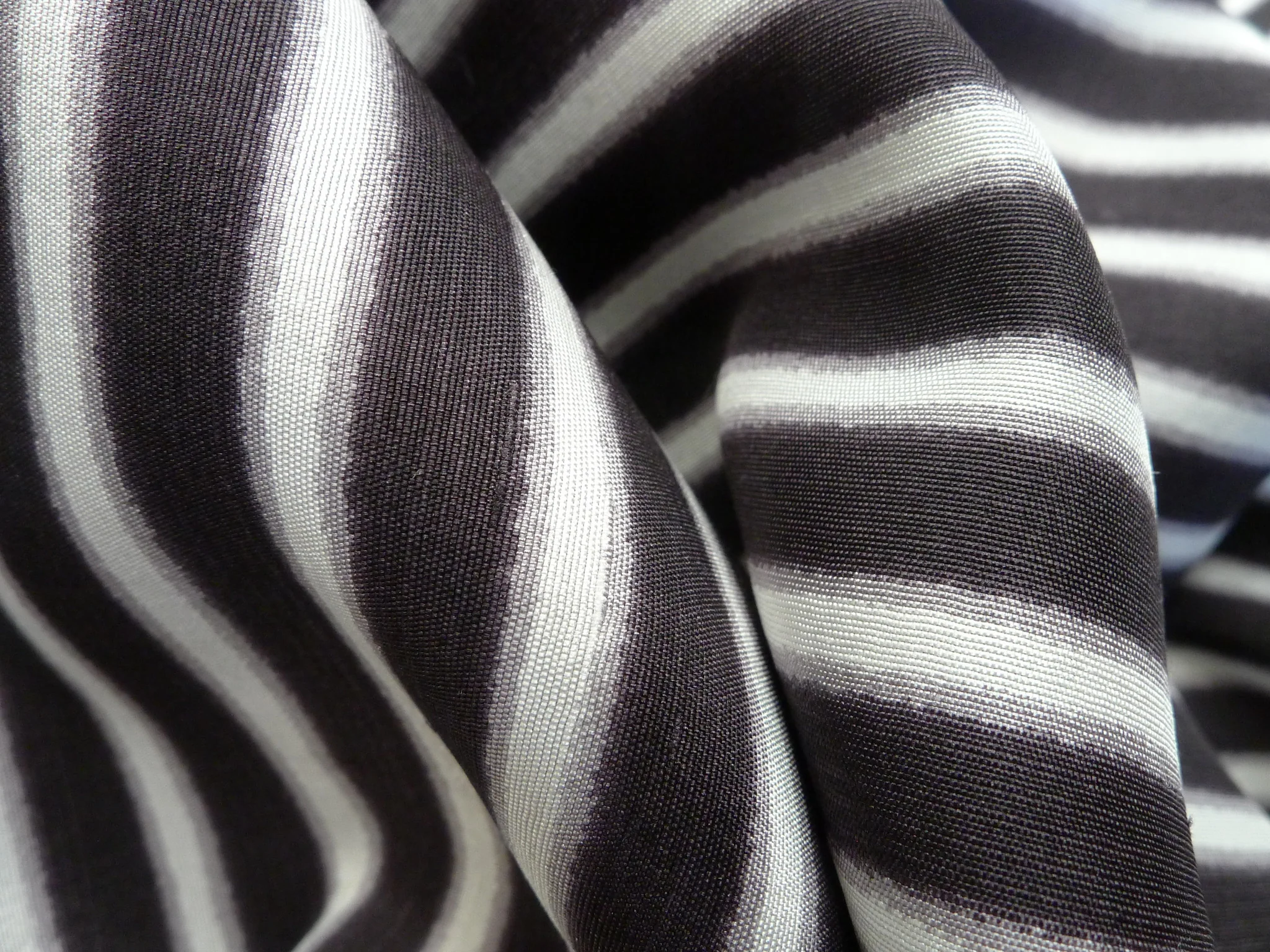 Striped Blur - Image 2