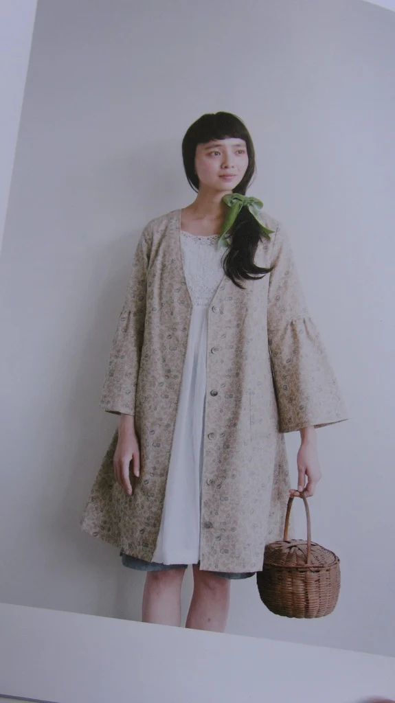 Stylish Dress Book Vol.4 - Image 9