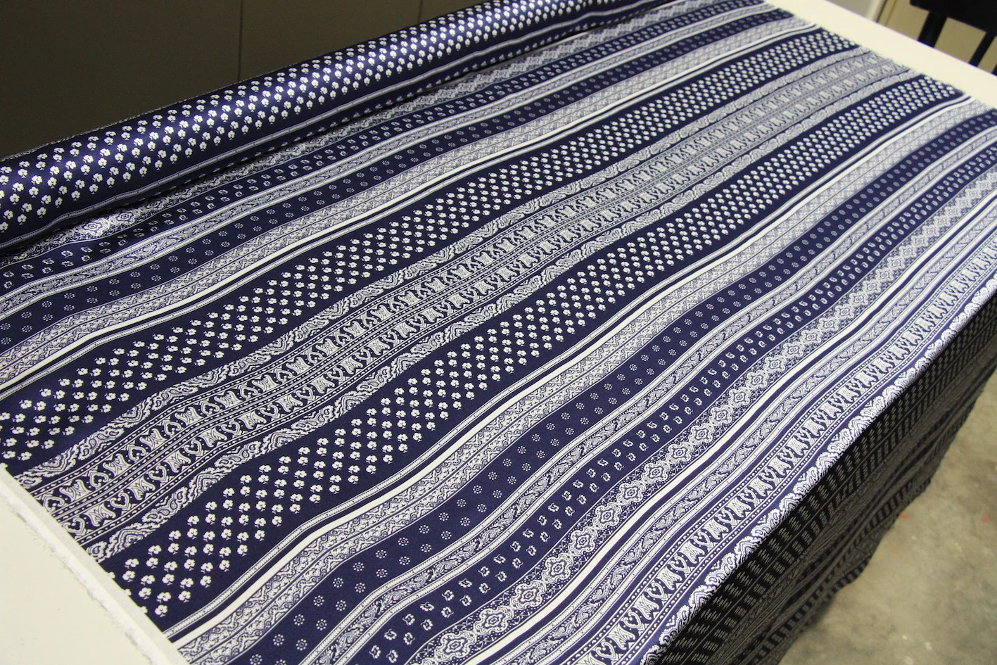Sud Stripe - Image 4