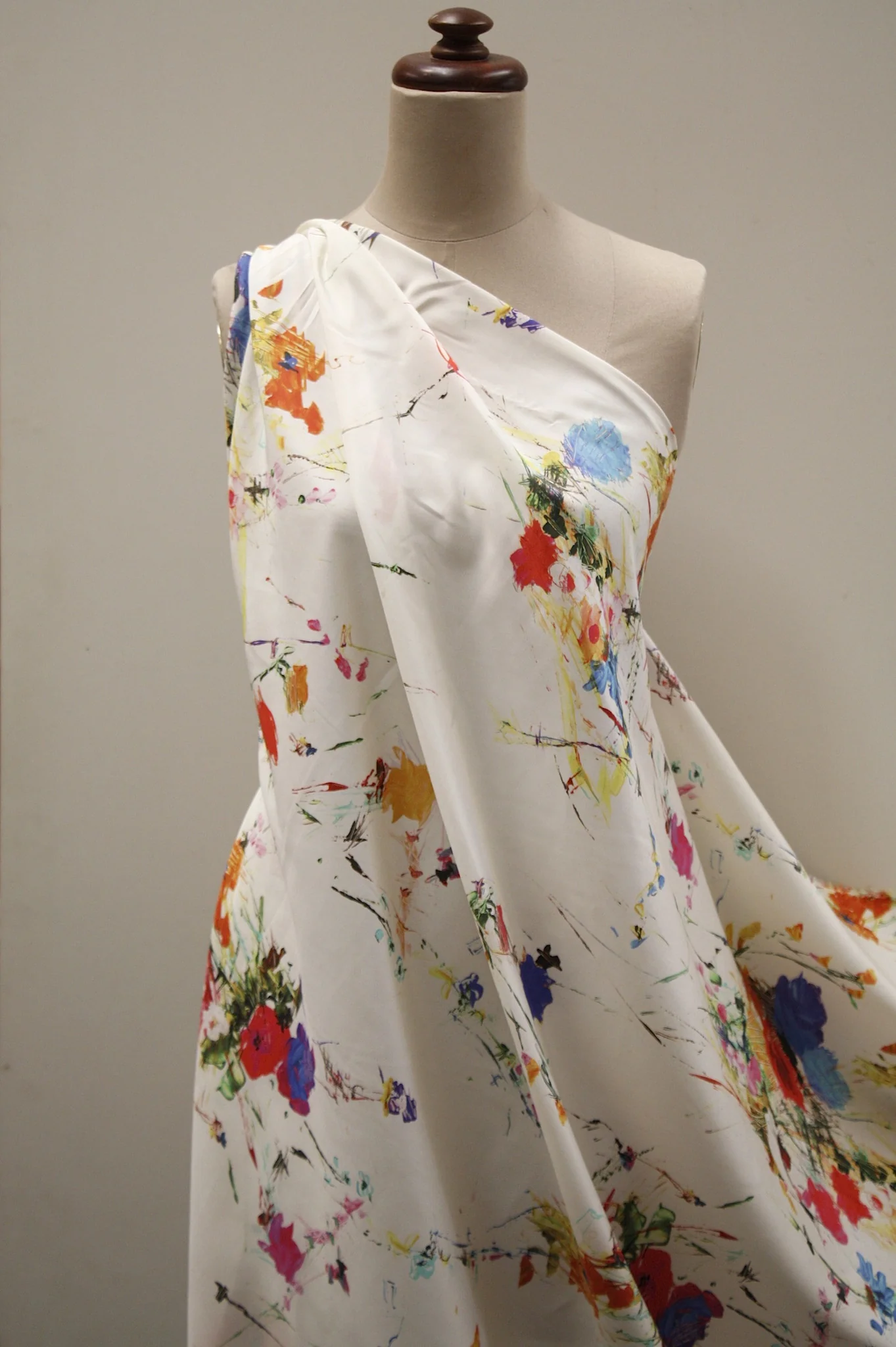 Suez Bloom - Image 5