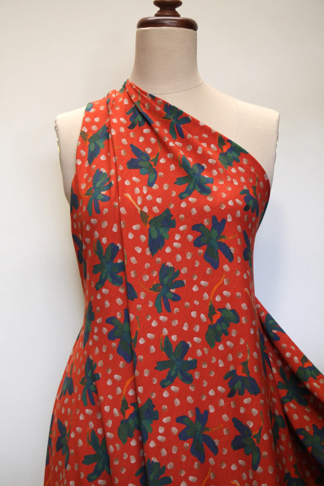 Sun Daisy Red - Liberty Mayfair Jersey - Image 6