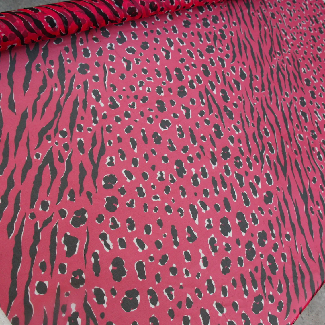 Super Cat - Silk Organza - Image 4
