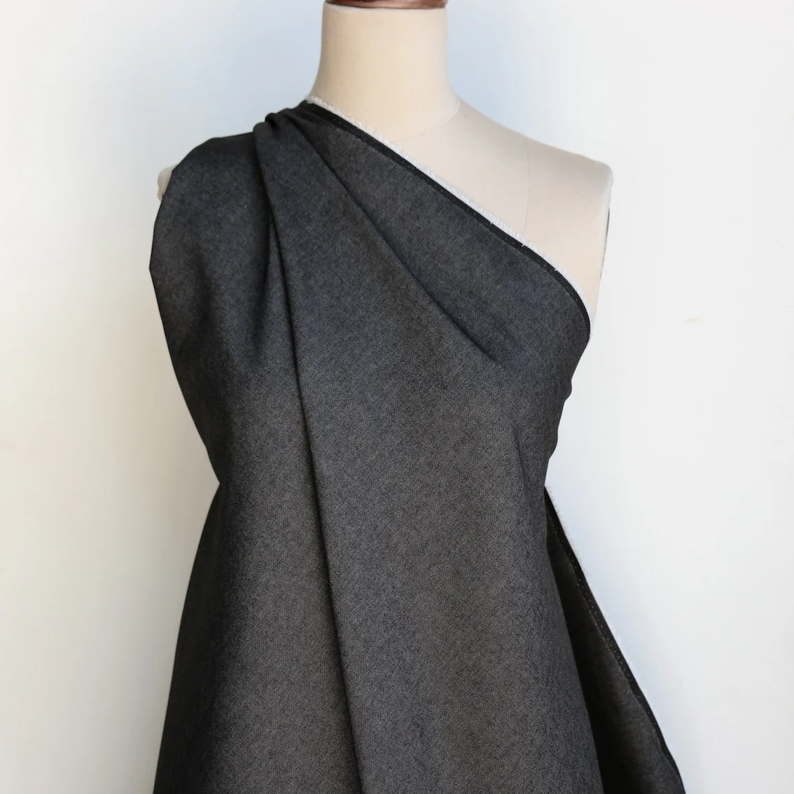 Suzu Denim Black - Cotton Blend Denim - Image 4