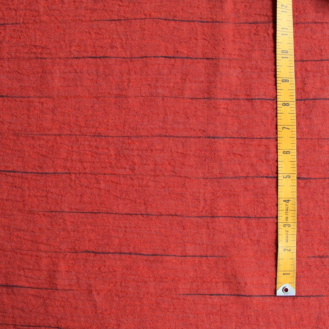 Symi Scarlet Crinkle Linen - Image 3