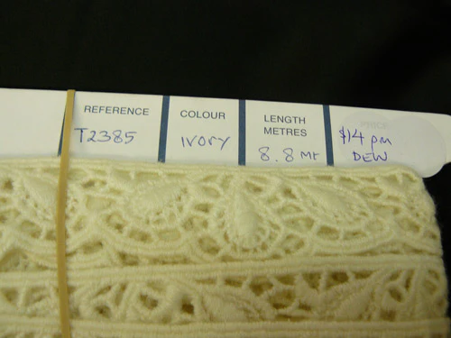 T2385 //- Lace Trim - Image 3
