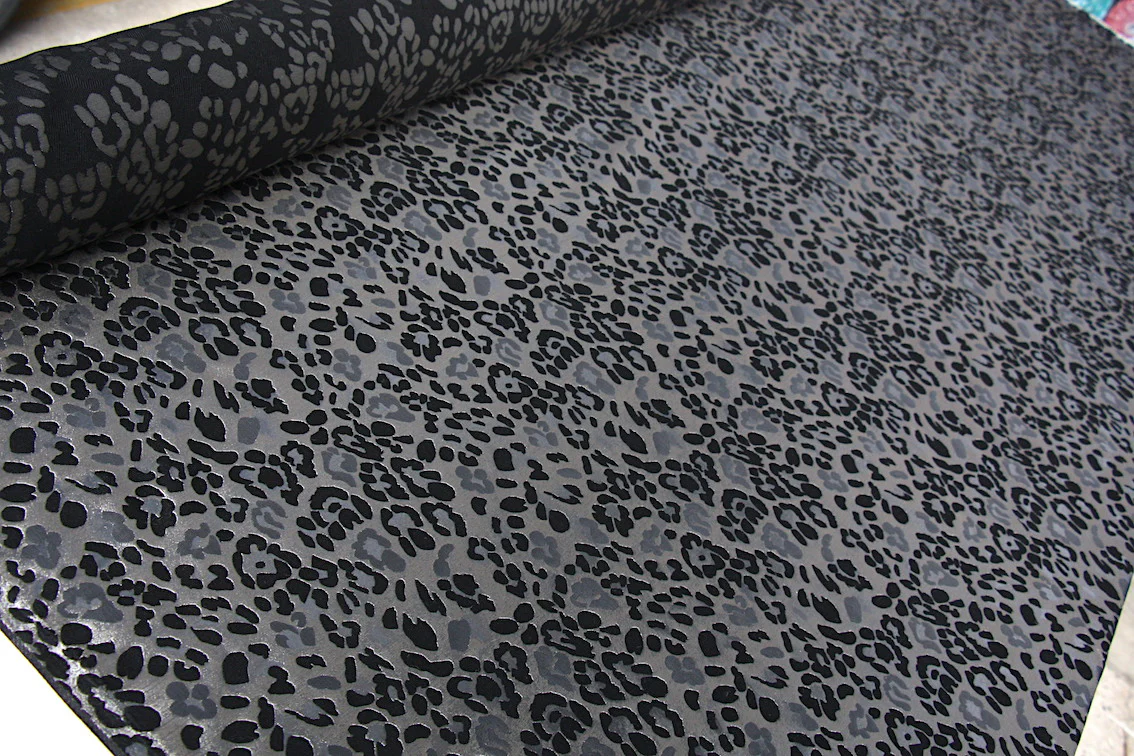 Taupe Roar Jacquard - Image 4