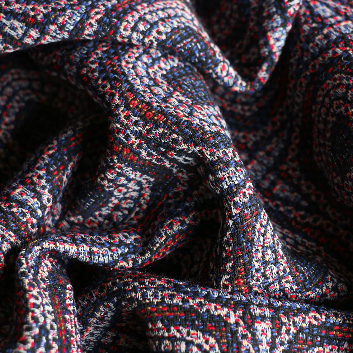 Tessera Jacquard Red/Navy - Image 2