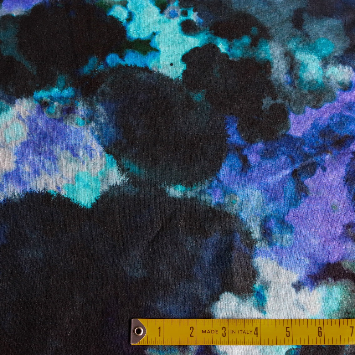 The Big Blue Printed Linen - Image 3
