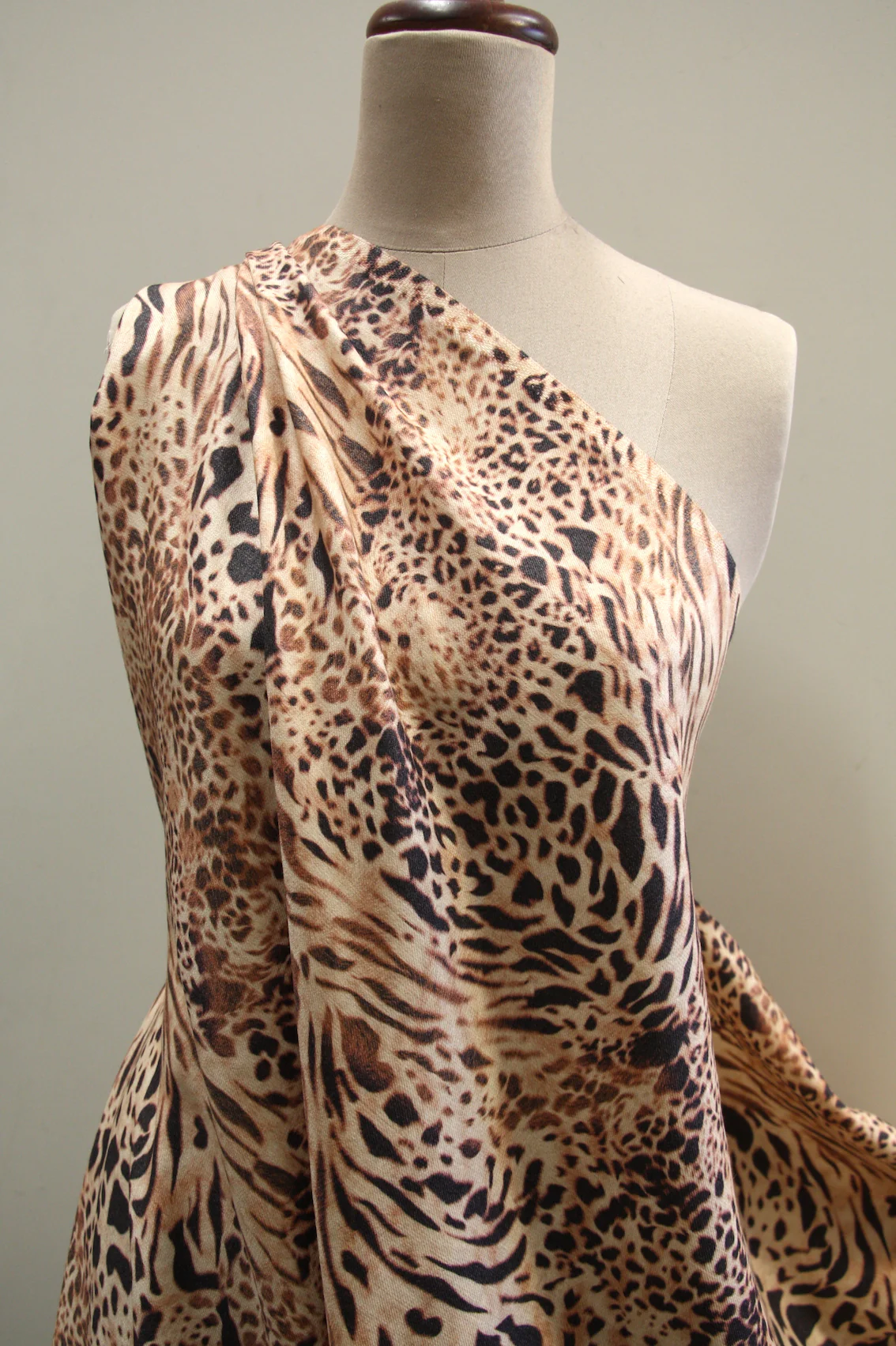 The Cat Walk - Image 5
