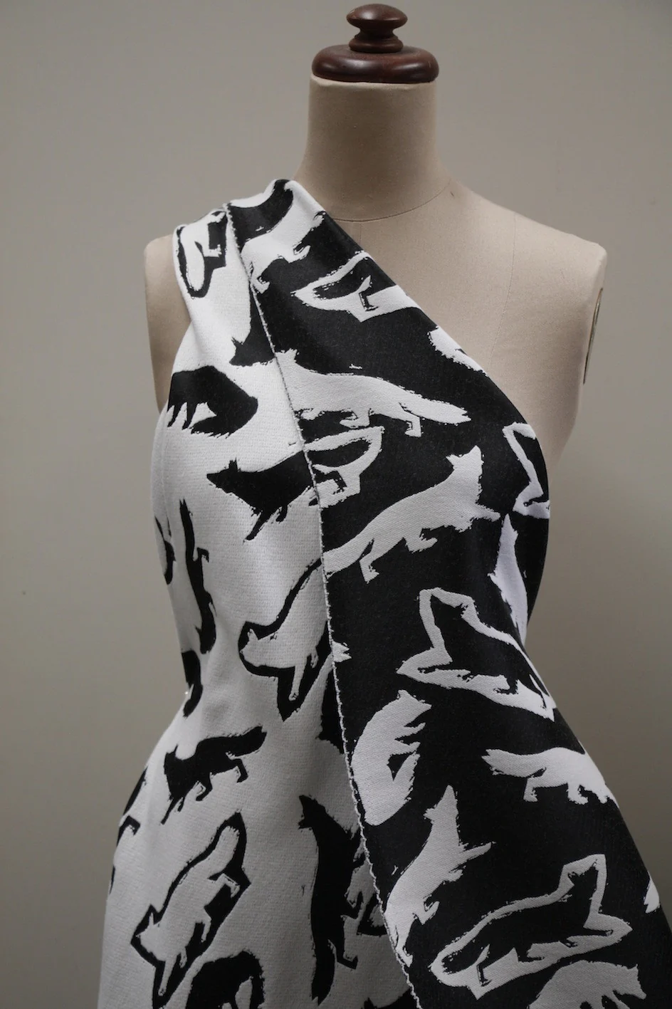 The Fox Hunt - Image 5